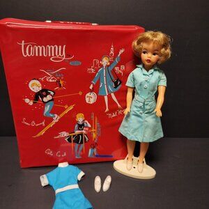 Vintage Ideal Tammy doll with case and clothes